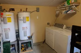 4615 Woodside St, Houston, TX 77023 - Photo 16