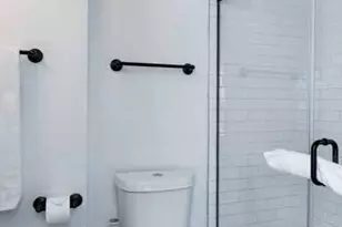 2300 Stanford St, Houston, TX 77006 - Photo 6