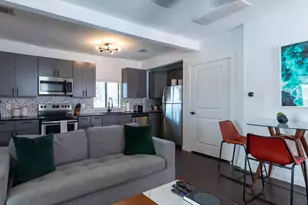 2300 Stanford St, Houston, TX 77006 - Photo 6