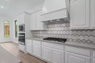 10014 Larkin Cv, Willis, TX 77318 - Photo 6