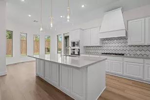 10014 Larkin Cv, Willis, TX 77318 - Photo 4