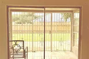 5503 Bridge Forest Dr, Houston, TX 77088 - Photo 6