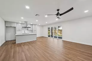 14 Fiddleleaf Ct, The Woodlands, TX 77381 - Photo 8