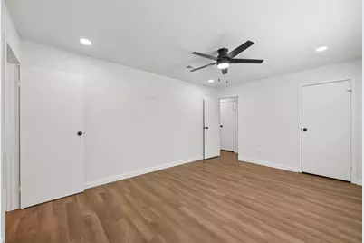 14 Fiddleleaf Court, The Woodlands, TX 77381 - Photo 24