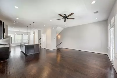 2424 Couch Street, Houston, TX 77008 - Photo 14