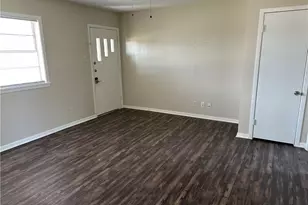 4005 College Main St, Bryan, TX 77801 - Photo 8