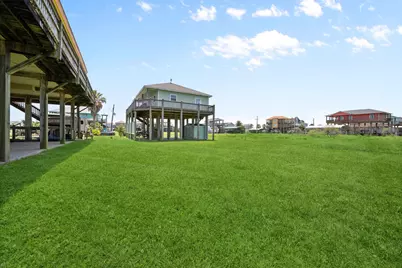 844 S Sage Road, Crystal Beach, TX 77650 - Photo 26