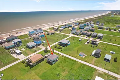 844 S Sage Road, Crystal Beach, TX 77650 - Photo 2