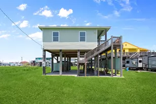844 S Sage Rd, Crystal Beach, TX 77650 - Photo 6