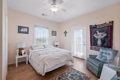 844 S Sage Road, Crystal Beach, TX 77650 - Photo 14