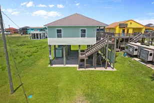 844 S Sage Rd, Crystal Beach, TX 77650 - Photo 1