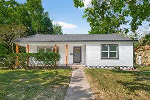 2424 Oaklawn Dr, La Marque, TX 77568 - Photo 1