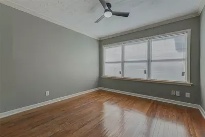 2043 Alta Vista Street, Houston, TX 77023 - Photo 12