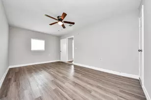 4114 Fairgreen Ln, Houston, TX 77047 - Photo 36