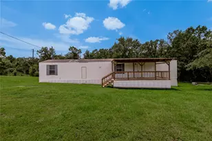 37 Riverside Ln, Huntsville, TX 77320 - Photo 2