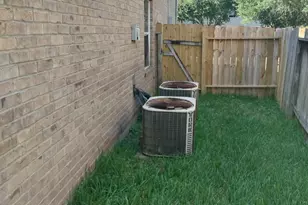 5731 Montclair Hill Ln, Rosharon, TX 77583 - Photo 38