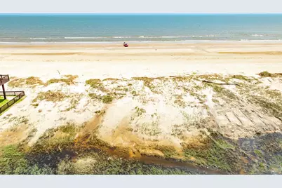 7910 Blue Water Highway, Freeport, TX 77541 - Photo 6