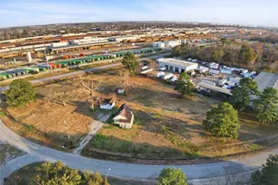 7116 Elbert St, Houston, TX 77028 - Photo 8