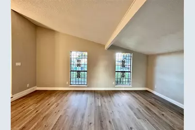 5651 Condon Lane, Houston, TX 77053 - Photo 4