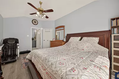 10535 Walnut Glen Drive, Houston, TX 77064 - Photo 26