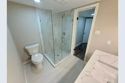 5050 Ambassador Way #212, Houston, TX 77056 - Photo 16