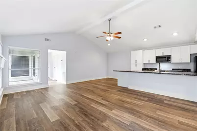 16625 Ivy Grove Drive, Houston, TX 77058 - Photo 6