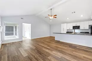 16625 Ivy Grove Dr, Houston, TX 77058 - Photo 6