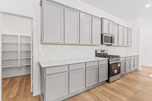 18211 Saffron Sun St, Conroe, TX 77302 - Photo 12
