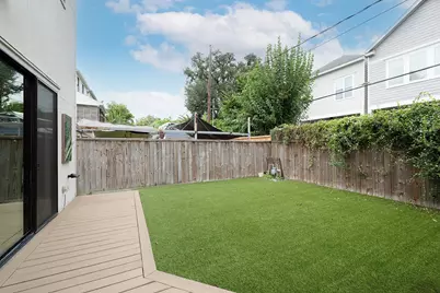 823 Aurora Street, Houston, TX 77009 - Photo 20