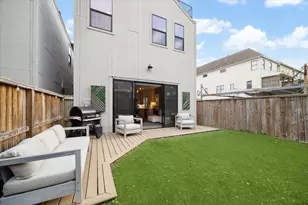 823 Aurora St, Houston, TX 77009 - Photo 2