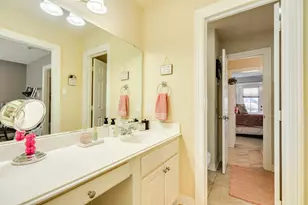 204 Arrowhead Dr, Lake Jackson, TX 77566 - Photo 28