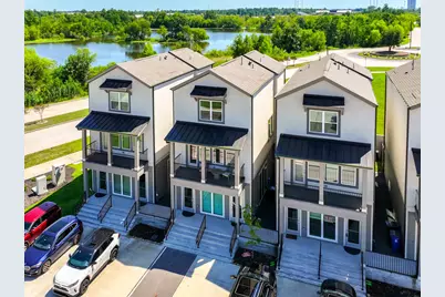 494 S Centro Circle #A, Shenandoah, TX 77385 - Photo 2