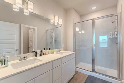 494 S Centro Circle #A, Shenandoah, TX 77385 - Photo 20