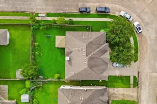 1231 Abigail Ln, Friendswood, TX 77546 - Photo 42