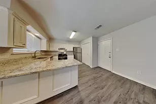 4135 Lufborough Dr, Houston, TX 77066 - Photo 6