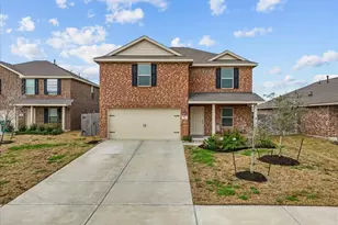 512 Maple Bnd Ln, La Marque, TX 77568 - Photo 1
