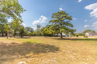 768 Travis Road, Bellville, TX 77418 - Photo 2