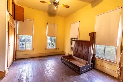 768 Travis Road, Bellville, TX 77418 - Photo 8