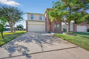 2703 Blue Mills Ct, Katy, TX 77449 - Photo 2