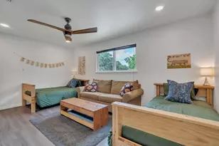 6134 Rena St, Houston, TX 77092 - Photo 32