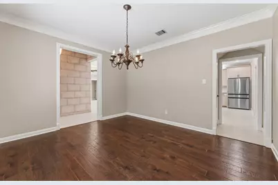 17 Buttonbush Court, The Woodlands, TX 77380 - Photo 12