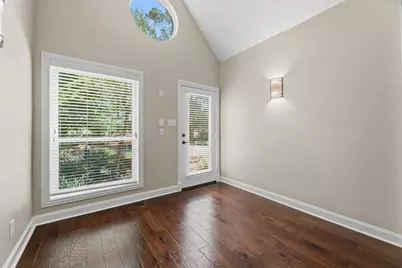 17 Buttonbush Court, The Woodlands, TX 77380 - Photo 16