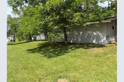 13724 Brigadier Drive, Willis, TX 77318 - Photo 2