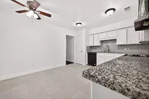 7214 Addicks Clodine Rd, Houston, TX 77083 - Photo 22