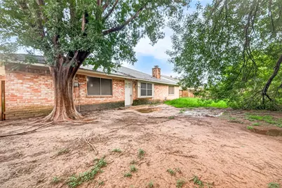 7214 Addicks Clodine Road, Houston, TX 77083 - Photo 38