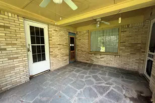 1812 Sholars Ave, Orange, TX 77630 - Photo 16