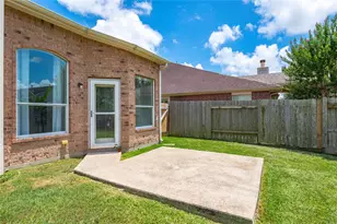 327 Holly Branch Ln, Kemah, TX 77565 - Photo 32