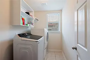 327 Holly Branch Ln, Kemah, TX 77565 - Photo 22