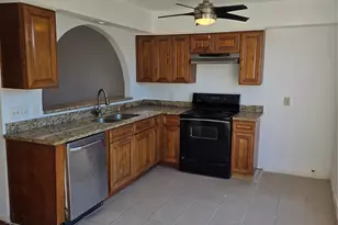 15906 Willbriar Ln, Houston, TX 77489 - Photo 2