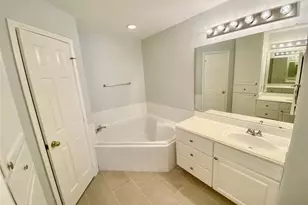 2710 Grants Lake Blvd, Sugar Land, TX 77479 - Photo 20